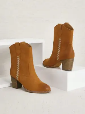 Women’s Brown Pointed-Toe Chunky Heel Western Ankle Boots